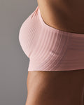femme portant une brassière de sport hastko BRA N°29