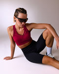 femme portant une brassière de sport hastko BRA N°39