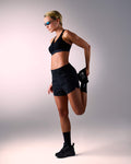femme portant une brassière de sport hastko BRA N°38 
