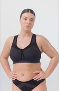 vidéo femme portant une brassière de sport hastko BRA N°38 